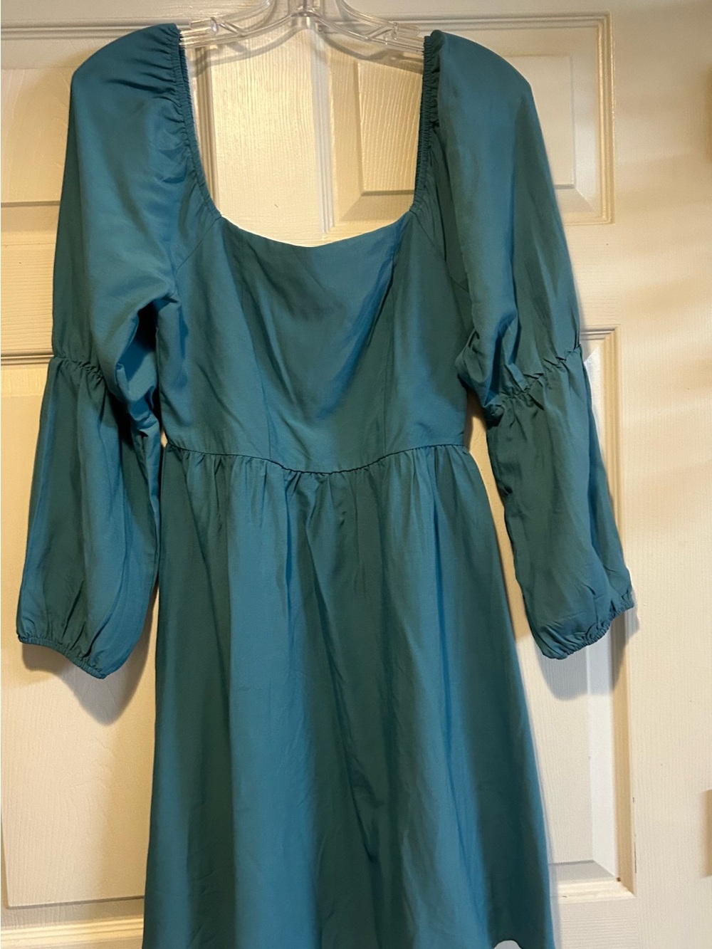 Bohemian babydoll-style mini dress‎ Midi with Long Puff Sleeves
